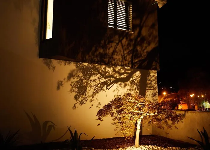 The By The River * Bellano