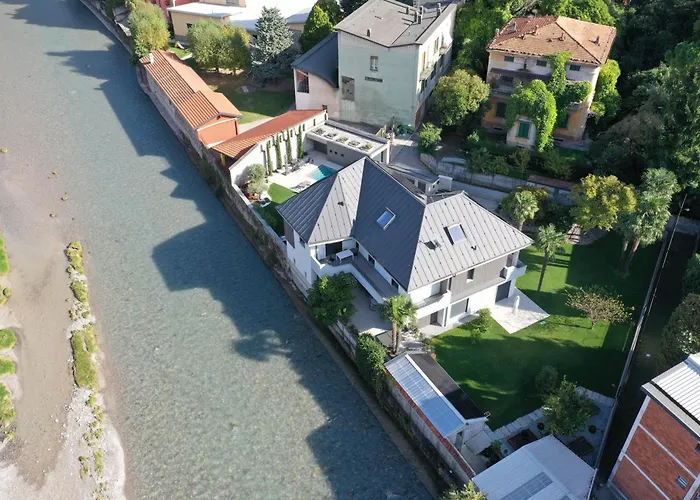 The By The River * Bellano