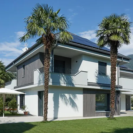 The By The River Ferienhaus *