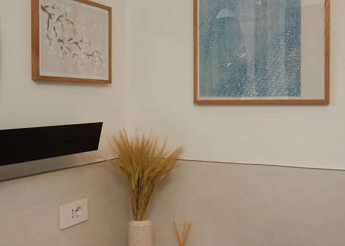 Semesterbostad The By The River