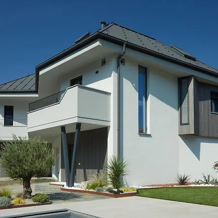 The By The River Prázdninový dům